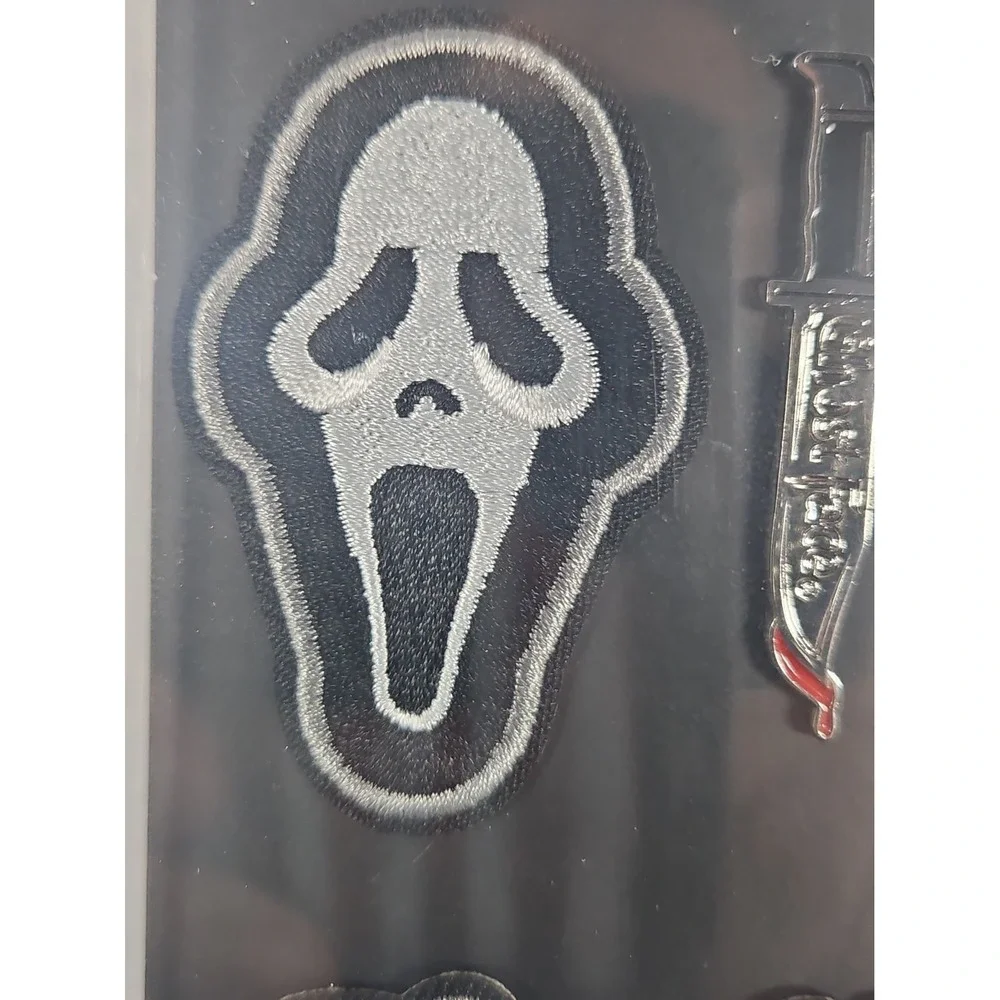 Ghost Face Iron-on Patch & Lapel Pin Set New / sealed (A)